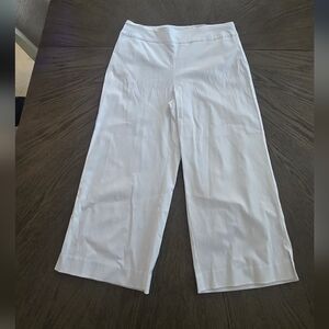 JM Collection White Wide-Leg Capri Pants